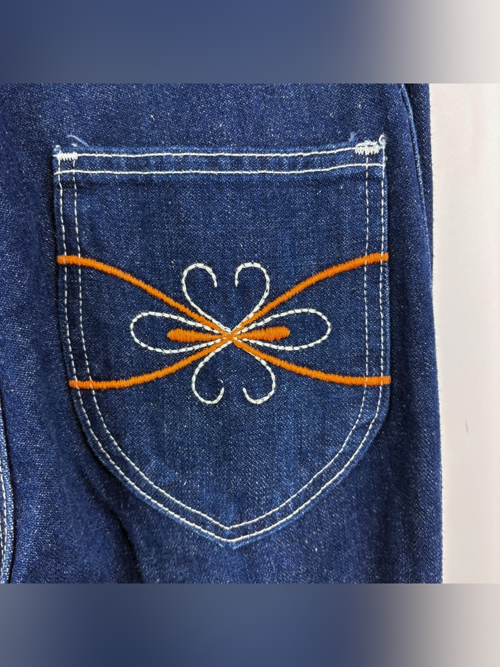 Vintage 70s Wrangler Clover Embroidered Groovy High Rise Straight Leg Jeans Blue - Picture 7 of 9